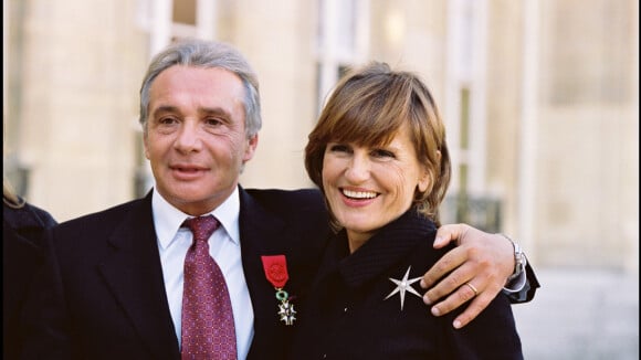 Michel Sardou marié à Anne-Marie Périer : enfance privilégiée, drames familiaux, jolie carrière... qui est-elle ?