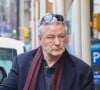 Alec Baldwin est accusé d'homicide involontaire depuis le terrible accident qui a coûté la vie d'une personne sur le tournage du film "Rust"
Alec Baldwin