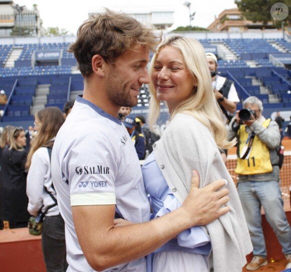 En mai dernier, ils ont été invité à un bel évènement organisé par Harald V de Norvège
 
Casper Ruud et sa compagne Maria Galligani à Barcelone. (Credit Image: © Xavi Urgeles/ZUMA Press Wire)