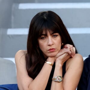 Nolwenn Leroy et son compagnon Arnaud Clément - Célébrités dans les tribunes des Internationaux de France de tennis de Roland Garros 2024 à Paris le 7 juin 2024. © Jacovides-Moreau/Bestimage 