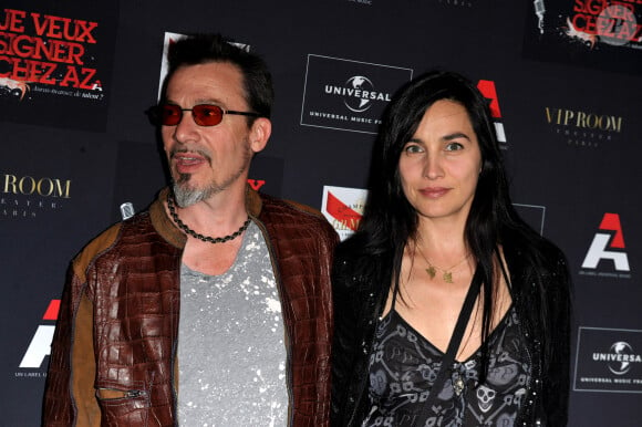 Toutefois, dans un podcast accordé à l'addictologue Laurent Karila, Florent Pagny est catégorique concernant la consommation juvénile...
Florent Pagny et sa femme Azucena à la soirée AZ Production qui s'est tenue au VIP ROOM Theater à Paris, le 3 juin 2010. Giancarlo Gorassini/ABACAPRESS.COM