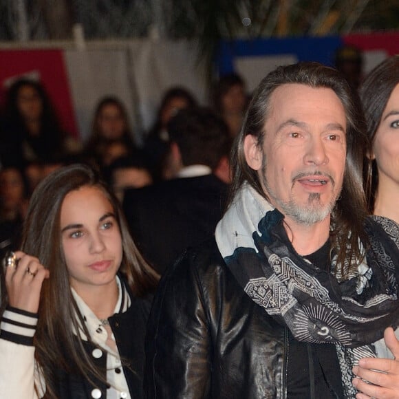 Florent Pagny, sa femme Azucena et sa fille Ael lors de la 15e édition des NRJ Music Awards qui s'est tenue au Palais des Festivals de Cannes, le 14 décembre 2013. Nicolas Genin/ABACAPRESS.COM