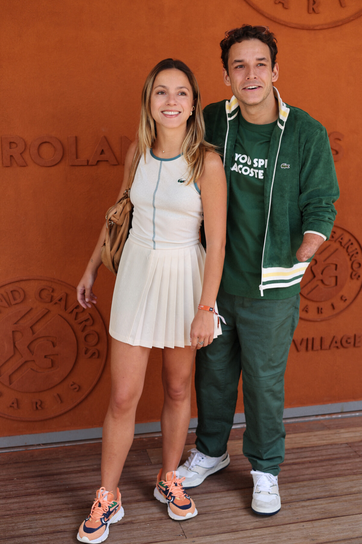 Photo Théo Curin et sa compagne MarieCamille Fabas Célébrités au