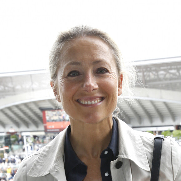 Malgré des négociations fortes, l'actrice en question a tout simplement planté Anne-Sophie Lapix.
Exclusif - Anne-Sophie Lapix - Déjeuner dans la loge de France TV lors des Internationaux de France de Tennis de Roland Garros 2024 - Jour 6 à Paris, France, le 1er Juin 2024. © Bertrand Rindoff/Bestimage 