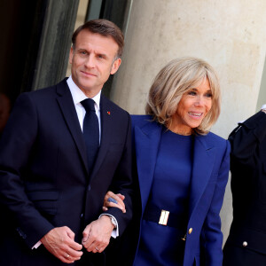 Emmanuel Macron et sa femme Brigitte - Le président des Etats-Unis et sa femme à leur arrivée au palais de l'Elysée à Paris, à l'occasion de leur visite d'état en France. Le 8 juin 2024 © Jacovides-Moreau / Bestimage 