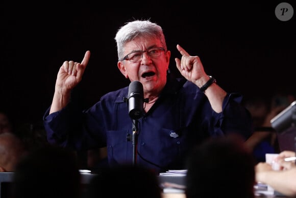 Jean-Luc Mélenchon - J.-L. Mélenchon à la fête de l'humanité 2023 Jour 1 à la base aérienne 217 de Brétigny au Plessis-Pâte, France, le 15 septembre 2023. © Christophe Clovis / Bestimage