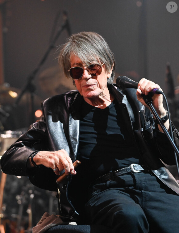 Jacques Dutronc et Thomas Dutronc en showcase de leur tournée "Dutronc & Dutronc" au Centre Evénementiel de Courbevoie le 11 avril 2022. © Coadic Guirec/Bestimage