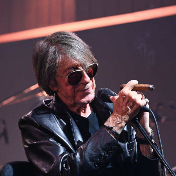 Jacques Dutronc et Thomas Dutronc en showcase de leur tournée "Dutronc & Dutronc" au Centre Evénementiel de Courbevoie le 11 avril 2022. © Coadic Guirec/Bestimage