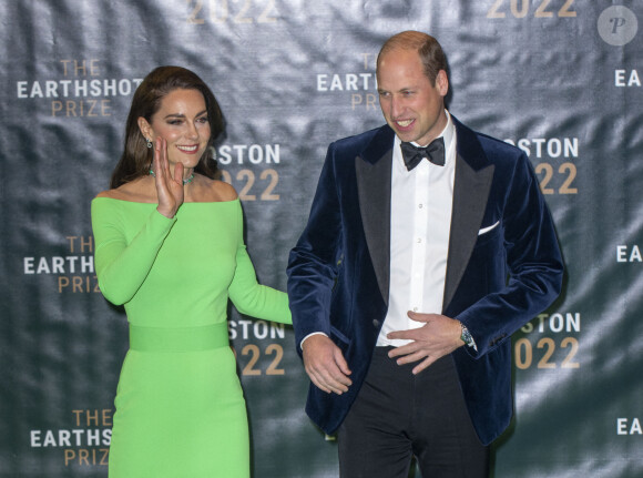 Le prince et la princesse de Galles arrivent à la cérémonie de remise des prix Earthshot 2022 à Boston, MA, États-Unis, le 2 décembre 2022. La princesse de Galles porte une robe de Solace London et un collier appartenant à Diana, princesse de Galles. Photo par Splash News/ABACAPRESS.COM