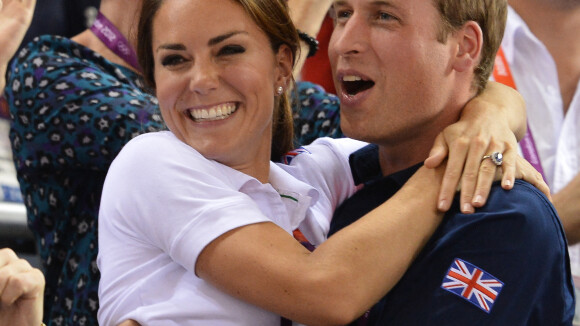 Baisers passionnés, démonstrations tendres : quand Kate et William défient le protocole, la preuve en images !