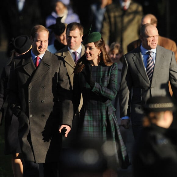 Le duc et la duchesse de Cambridge arrivent avec d'autres membres de la famille royale pour le service religieux traditionnel du jour de Noël à l'église St Mary Magdalene sur le domaine royal de Sandringham, Norfolk, Royaume-Uni, le mercredi 25 décembre 2013. Photo par Joe Giddens/PA Wire/ABACAPRESS.COM