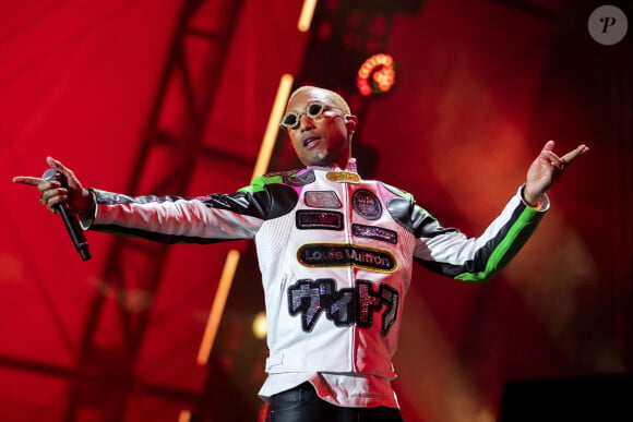 Il s'impose notamment une discipline de fer...
Pharrell Williams se produit pendant le set de Pharrells Phriends à Something in the Water à Virginia Beach, Virginie, le 29 avril 2023. Une comédie musicale basée sur l'enfance de Williams à Virginia Beach pourrait recevoir jusqu'à 35 millions d'euros d'incitations en Virginie, selon des documents et des représentants de l'État. (Kendall Warner/The Virginian-Pilot/TNS/ABACAPRESS.COM - NO FILM, NO VIDEO, NO TV, NO DOCUMENTARY