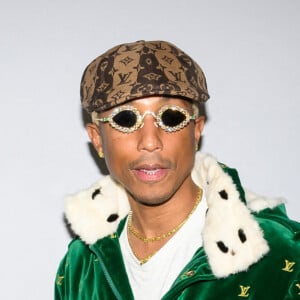 Pharrell Williams assiste au défilé Louis Vuitton Womenswear Fall Winter 2023-2024 dans le cadre de la semaine de la mode à Paris le 6 mars 2023 à Paris, France. Photo par Laurent Zabulon/ABACAPRESS.COM