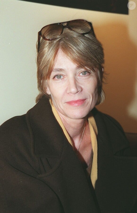 Françoise Hardy au vernissage de l'exposition Jean-Marie Périer à Paris le 27 novembre 1998