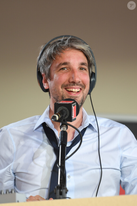 Info du 2 mai 2024 - Guillaume Meurice suspendu par Radio France après de nouveaux propos sur Netanyahou - Info - Propos polémiques sur France Inter: Guillaume Meurice entendu par la police - Guillaume Meurice - France Inter et l'équipe de "Par Jupiter" en direct depuis la Fête de l'Humanité 2018 au parc de la Courneuve le 14 septembre 2018 © Lionel Urman/Bestimage