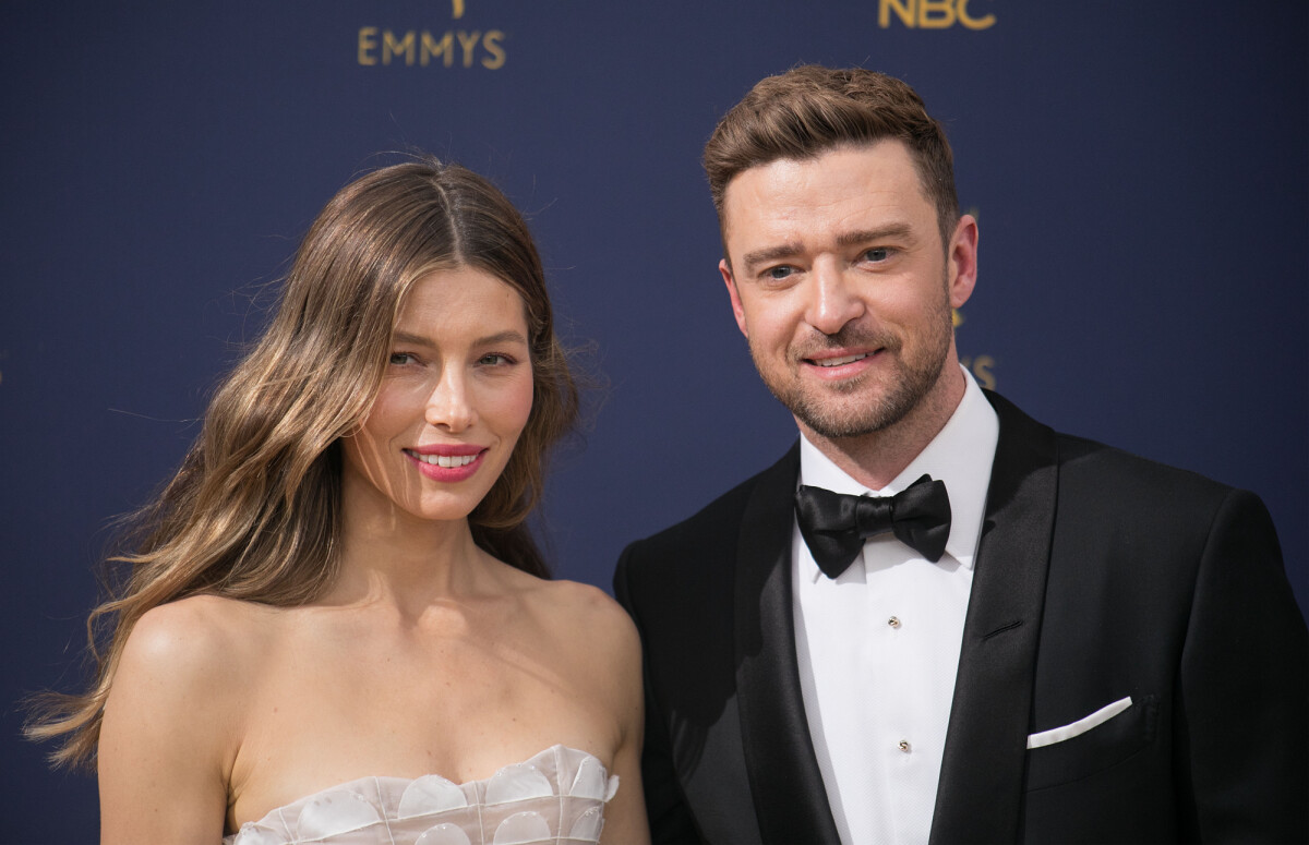 photo-justin-timberlake-et-jessica-biel-aux-70-me-emmy-awards-au