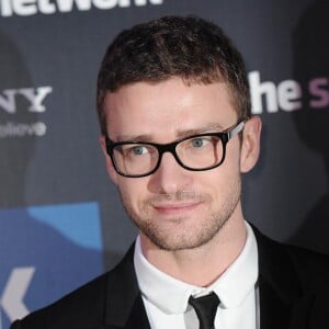 Sur les réseaux et dans certains médias.
Justin Timberlake en 2010 pour la première de The Social Network