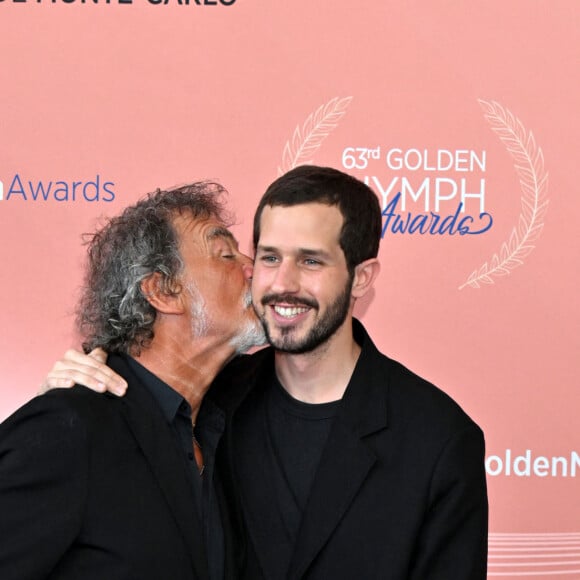 Olivier Marchal et Victor Belmondo durant la cérémonie de clôture du 63ème Festival de Télévision de Monte-Carlo au Grimaldi Forum à Monaco, le 18 juin 2024. © Bruno Bebert / Bestimage