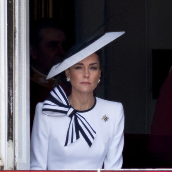 Catherine (Kate) Middleton, princesse de Galles - Les membres de la famille royale britannique au balcon du Palais de Buckingham lors de la parade militaire "Trooping the Colour" à Londres, Royaume Uni, le 15 juin 2024. © GoffPhotos/Bestimage 