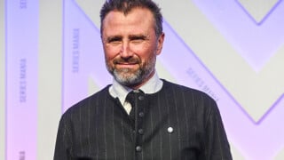 Vous aimeriez y vivre ? Alexandre Brasseur a dû quitter une "paisible petite ville", l'une des plus riches de France