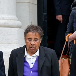 Nolwenn Leroy, Laurent Voulzy, Isaure Le Faou - Sortie des obsèques de l'auteure-compositrice-interprète et actrice française Françoise Hardy au crématorium du cimetière du Père-Lachaise à Paris, France, le 20 juin 2024. © Jacovides-Moreau/Bestimage  Exits at the funeral of French singer-songwriter and actress Françoise Hardy at Père-Lachaise Cemetery in Paris, France, on June 20, 2024. 