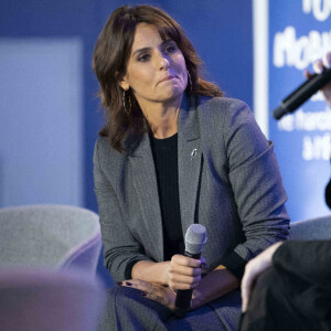 Faustine Bollaert lors d'un événement de sensibilisation au harcèlement scolaire dans un lycée de Paris, le 7 novembre 2023, à deux jours d'une journée nationale contre le harcèlement scolaire. Elliot Blondet/ABACAPRESS.COM