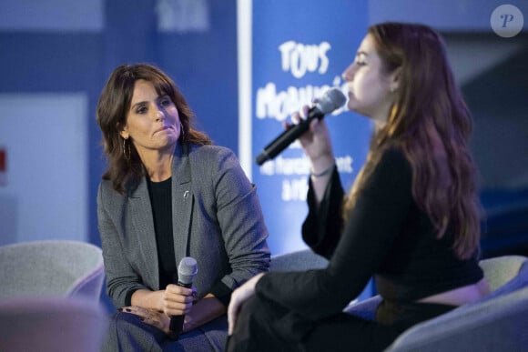 Faustine Bollaert lors d'un événement de sensibilisation au harcèlement scolaire dans un lycée de Paris, le 7 novembre 2023, à deux jours d'une journée nationale contre le harcèlement scolaire. Elliot Blondet/ABACAPRESS.COM