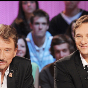 David Hallyday et Johnny Hallyday invités sur le plateau du "Grand Journal" sur Canal + en 2009