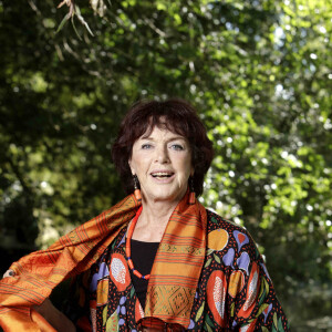 Anny Duperey pose lors d'une séance de portrait à Paris, France, le 20 août 2021. Photo par VIM/ABACAPRESS.COM