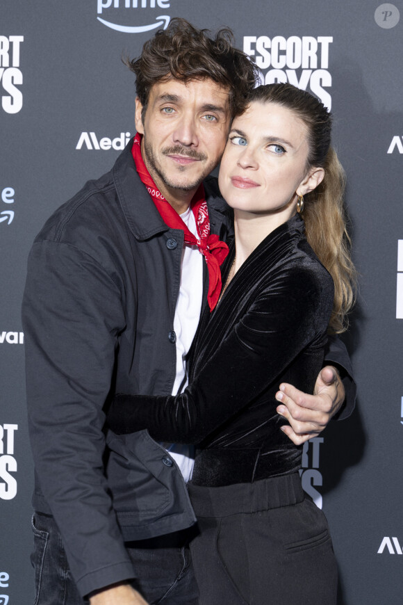 Cécile Cassel (HollySiz) et Ruben Alves à la première de la série "Escort Boys" au cinéma UGC Ciné Cité Les Halles à Paris le 18 décembre 2023. © Cyril Moreau / Bestimage 