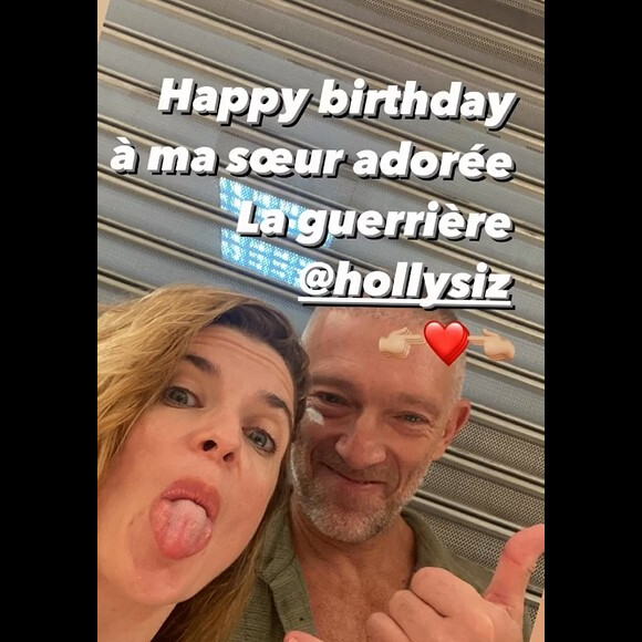 Cela a du ravir Cécile Cassel.
Cécile Cassel a reçu des messages d'anniversaire de ses deux frères @ Instagram