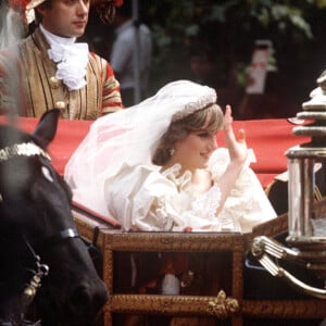 Archives 1981 : Mariage de Lady Diana et de Charles III