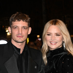 "J'ai essayé de convaincre ma fille et Niels de vivre là-bas", raconte-t-elle
 
Niels Schneider et sa compagne Virginie Efira - Photocall au Fouquet's après la 48ème cérémonie des César à Paris © Coadic Guirec / Bestimage