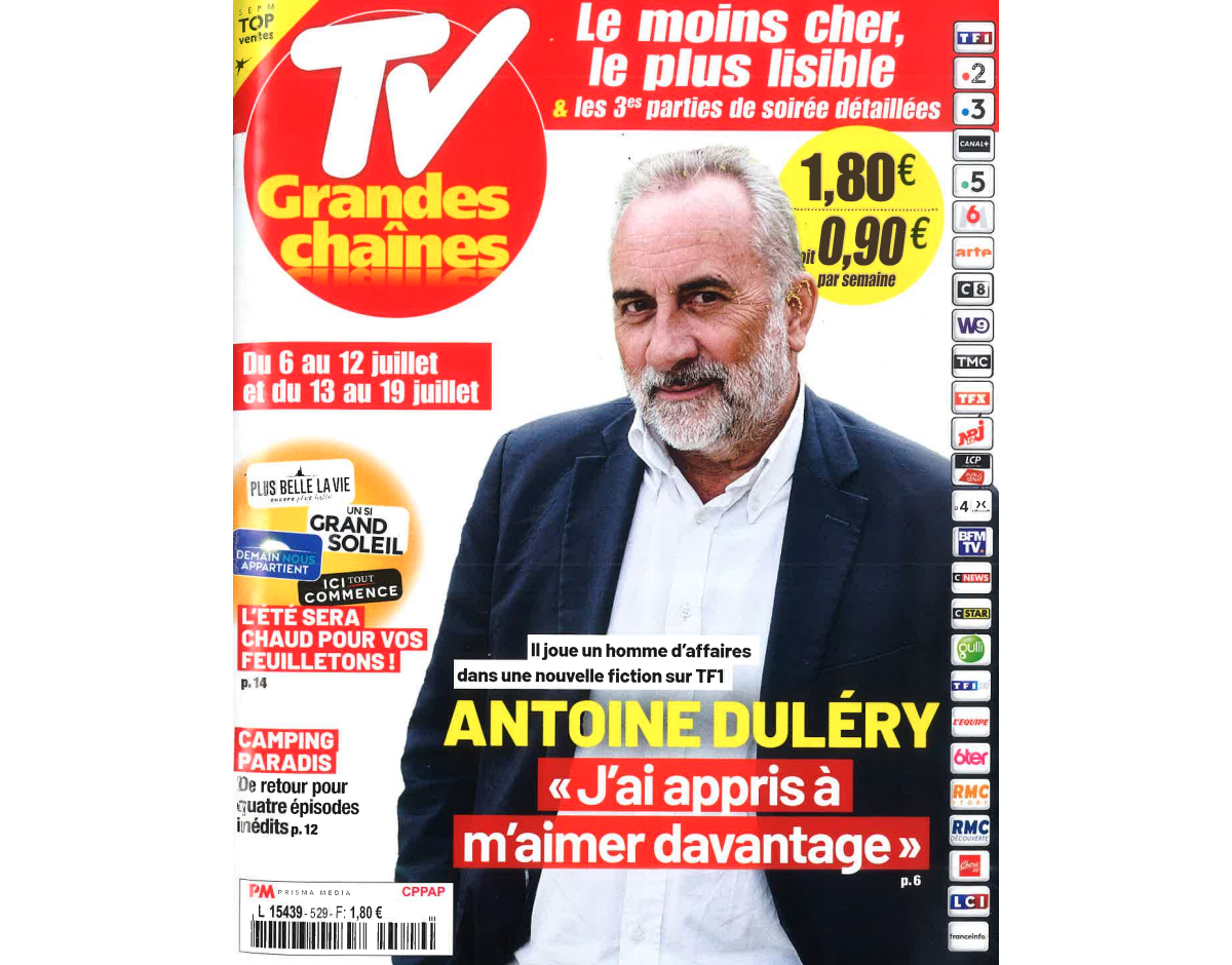 Photo : Couverture du magazine TV Grandes chaînes. - Purepeople