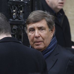Jean-Pierre Foucault - Sorties des obsèques de Jean-Pierre Pernaut en la Basilique Sainte-Clotilde à Paris le 9 mars 2022. ©Denis Guignebourg/BestImage Funerals of Tv presenter Jean