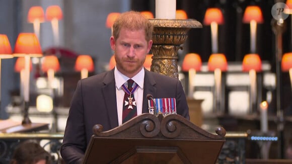  Le prince Harry tente de s'engager comme il peut pour mettre en avant de belles initiatives. 
Le prince Harry, duc de Sussex lors de la célébration du 10ème anniversaire des Invictus Games, en la cathédrale Saint-Paul à Londres, Royaume Uni.