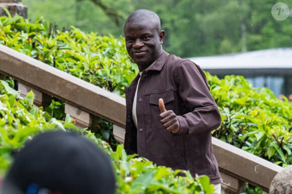 Le milieu de terrain de l'équipe de France est discret sur sa vie privée

N'Golo Kante - Arrivée des joueurs de l'Equipe de France de football à Clairefontaine, le 29 mai 2024. © Baptiste Autissier / Panoramic / Bestimage