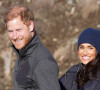 "Meghan veut partir avec Harry et les enfants sur une île isolée pour qu'ils puissent s'amuser en famille sans pression extérieure et dans le plus grand luxe"
Le prince Harry fait du skeleton sous les yeux de Meghan Markle lors d'une visite au camp d'entrainement des athlètes des Invictus Games 2024 à Whistler en Colombie Britannique le 15 février 2024