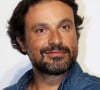 Victime de misophonie, l'acteur de 53 ans star de la série "Fais pas ci, Fais pas ça" ne supporte pas le son de certains bruits à tel point qu'ils provoquent en lui de terribles angoisses.
Bruno Salomone à la première de "Souviens Toi" lors de la cérémonie d'ouverture de la 19ème édition du Festival de la Fiction TV de la Rochelle, le 13 septembre 2017. © Patrick Bernard/Bestimage