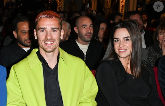 Antoine Griezmann et sa femme Erika Choperena - Inauguration de la statue de cire de "Antoine Griezmann" au musée Grévin à Paris le 6 mars 2023. © Coadic Guirec/Bestimage