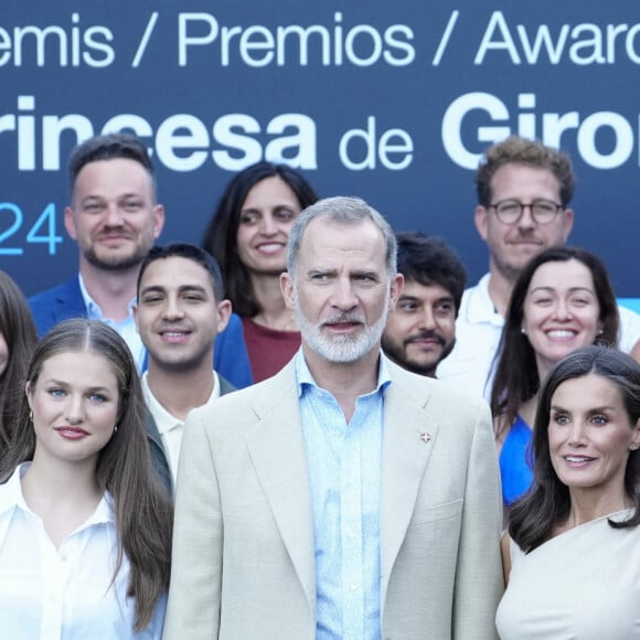 Le roi Felipe VI d'Espagne, la reine Letizia, l'infante Sofia, la princesse héritière Leonor arrivant à l'hôtel Melia Lloret de Mar pour une réception en l'honneur des lauréats du prix Princesse de Gérone (Princess of Girona awards) le 9 juillet 2024.