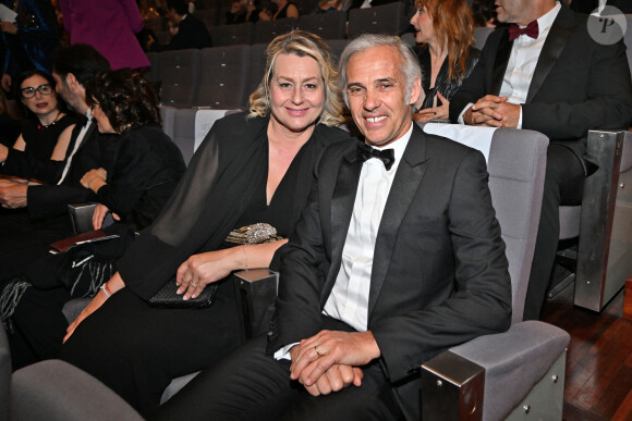 Paul et Luana Belmondo durant la soirée de clôture du 20eme Monte Carlo Film Festival de la Comédie, au Grimaldi Forum à Monaco. Le 29 avril 2023. © Bruno Bebert / Bestimage Le Monte Carlo Film Festival de la Comédie est un festival international entièrement dédié à la comédie. Chaque année, cet événement bénéficie de la participation de personnalités du monde de la comédie et du divertissement international, de grands réalisateurs et artistes de renommée mondiale. Ce festival a été conçu et est dirigé par E.Greggio. 