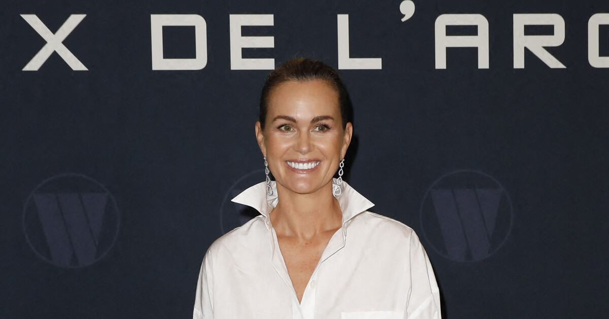 Laeticia Hallyday avec les femmes de sa vie, sa discrète demi-soeur lui