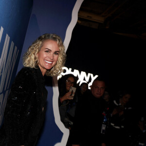 Laeticia Hallyday - Photocall du vernissage de l'exposition "Johnny Hallyday, l'exposition" au Palais des Expositions à Paris. Le 21 décembre 2023 © Dominique Jacovides / Bestimage