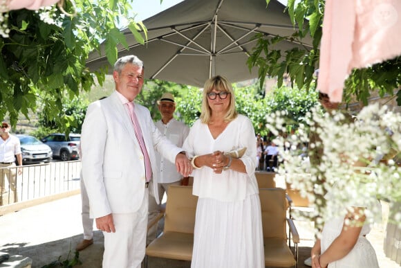 Exclusif - Mariage civil de Christine Bravo et Stéphane Bachot devant la mairie de Occhiatana en Corse le 11 Juin 2022 © Dominique Jacovides / Bestimage