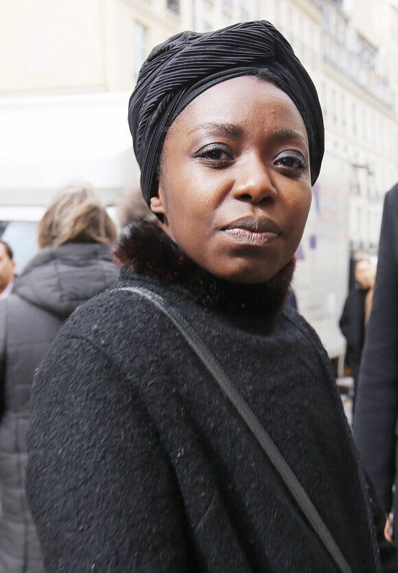 Claudia Mongumu - Sorties des obsèques de Marion Game en l'église Saint Roch à Paris, France, le 31 mars 2023. © Jonathan Rebboah/Panoramic/Bestimage 