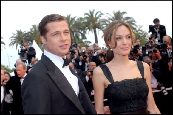 Depuis, les deux acteurs se livrent une guerre judiciaire par avocats interposés
Brad Pitt et Angelina Jolie