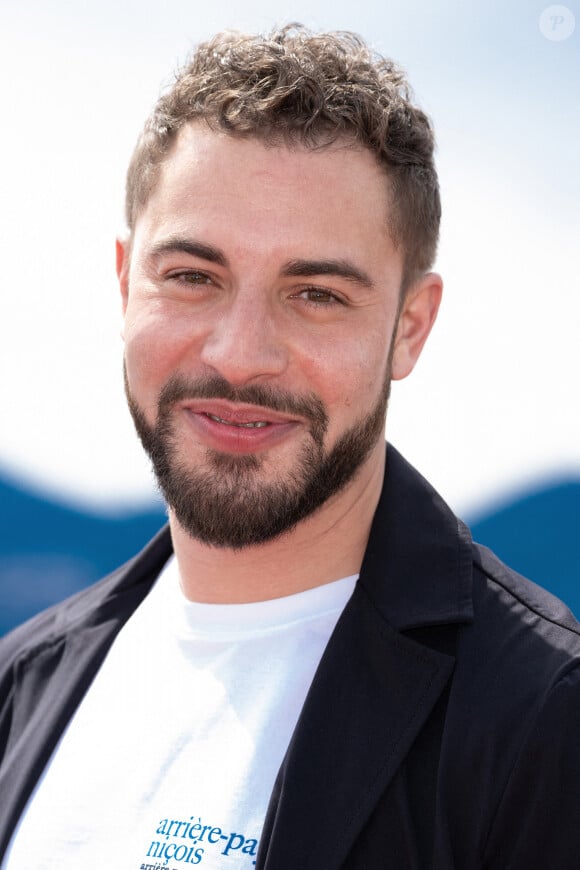 Marwan Berreni assiste au photocall "Plus Belle la Vie" lors du 5e Festival de Cannes, le 2 avril 2022. David Niviere/ABACAPRESS.COM