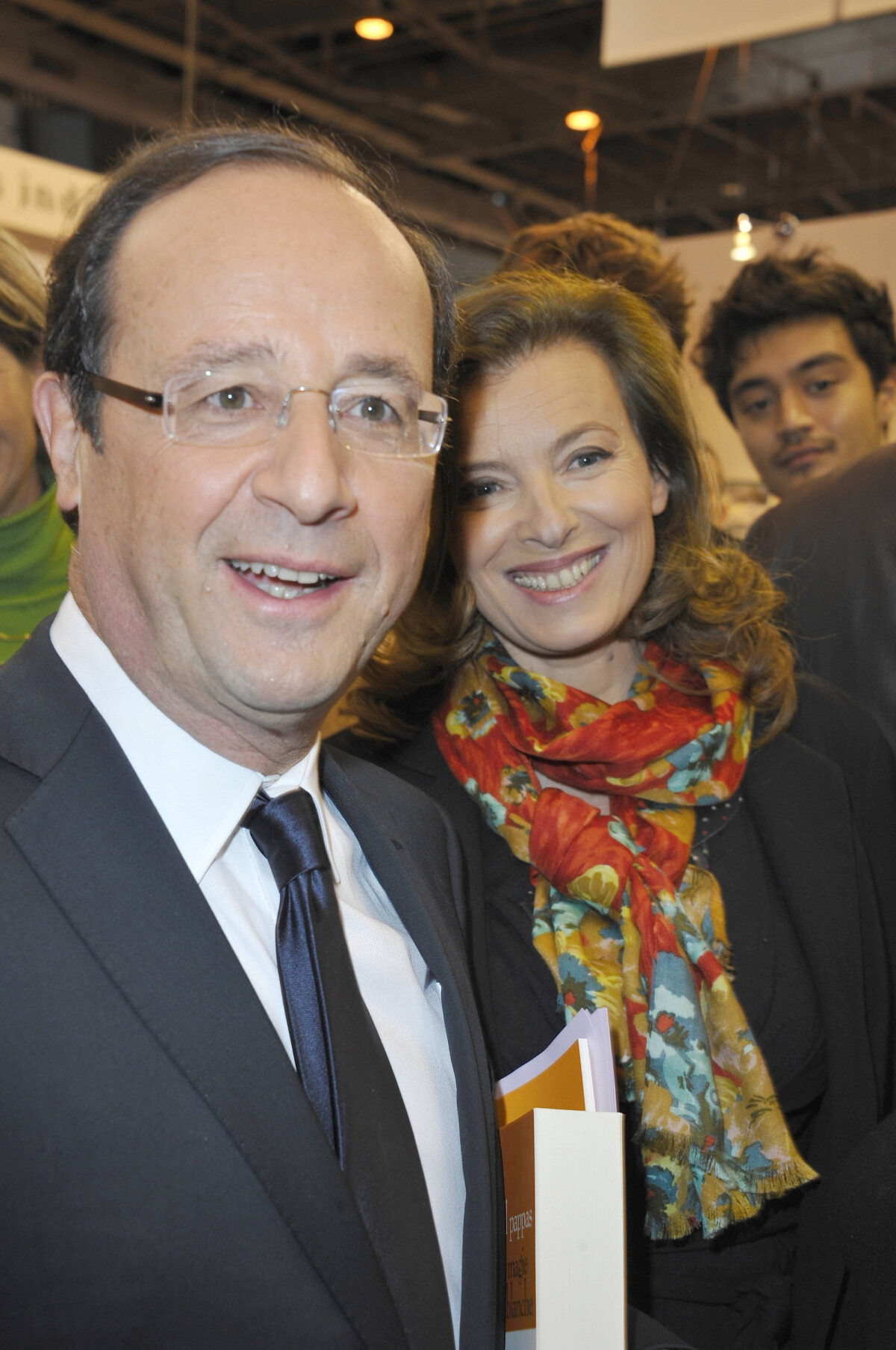 photo-archives-fran-ois-hollande-et-val-rie-trierweiler-purepeople