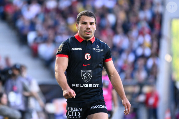 Antoine Dupont - Le Stade toulousain s’impose face au Stade Rochelais (39-23) au Matmut Atlantique lors de la première demi-finale du championnat de Top 14 et se hisse en finale. ( Photo by federico pestellini / panoramic ) -